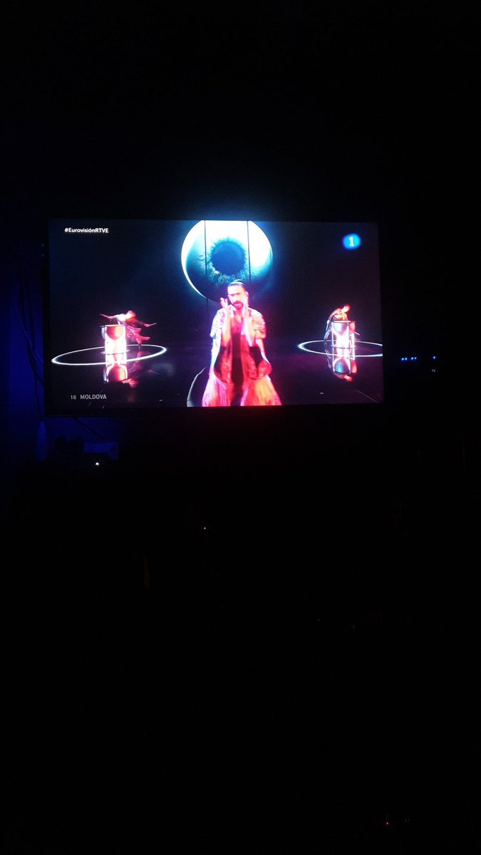 JulianSol5's tweet photo. #EurovisionRTVE tengo miedooooo !!!😉 https://t.co/IvppWFY6Rb