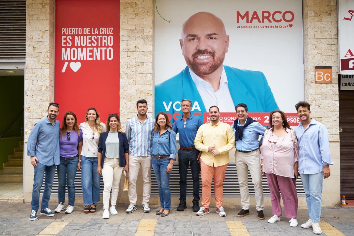 CastherLaura's tweet photo. Hemos disfrutado de #Mueca con los compañeros y compañeras del @psoeptodelacruz una ciudad viva gracias a la buena gestión de Marco y su equipo. #esnuestromomento
#tenerifeconfundamento https://t.co/emRXe9RLwD