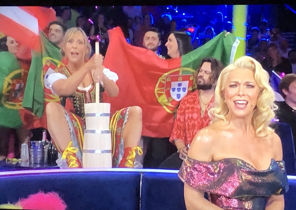 iamaleex23's tweet photo. Блять, это огонь 😂😂😂😂
Польские флешбеки
#EUROVISION https://t.co/da7ZmJjsmW