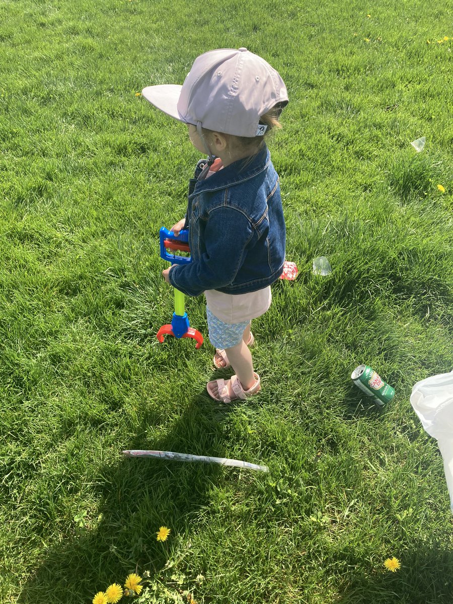Kevin_Harron's tweet photo. @TownOfAjax my three year old was really upset at the mess at Roland Michener park so she grabbed her claw grabber and went to work. Seriously though what a mess in the soccer field. We need more garbage cans or accountability. https://t.co/CwwwJA4fGT
