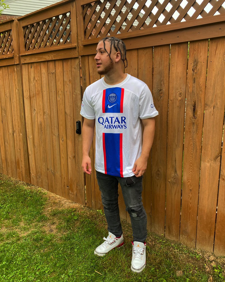 Ghost Sightey tweet media