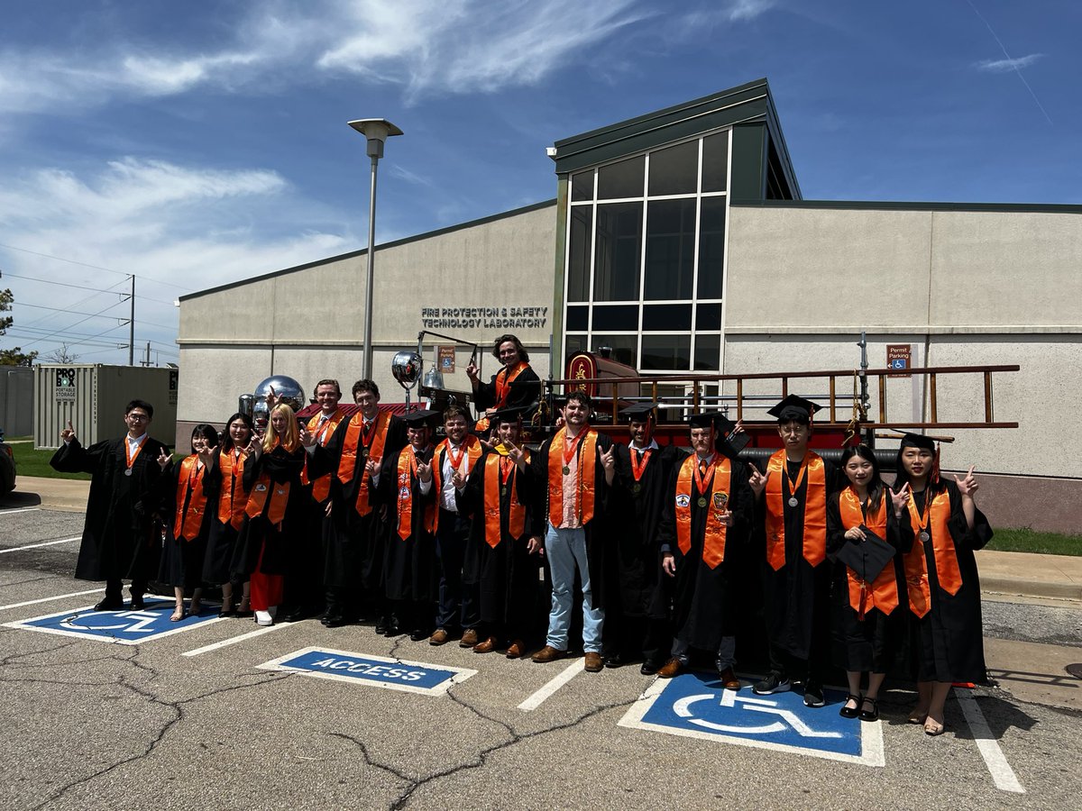 FPSETatOKstate's tweet photo. Congratulations π ππ₯ to the #okstate23 #OSU_CEAT #fpset graduates!! We canβt wait to see what you all go and do in this world π! #okstate https://t.co/Q8tcxicWSH
