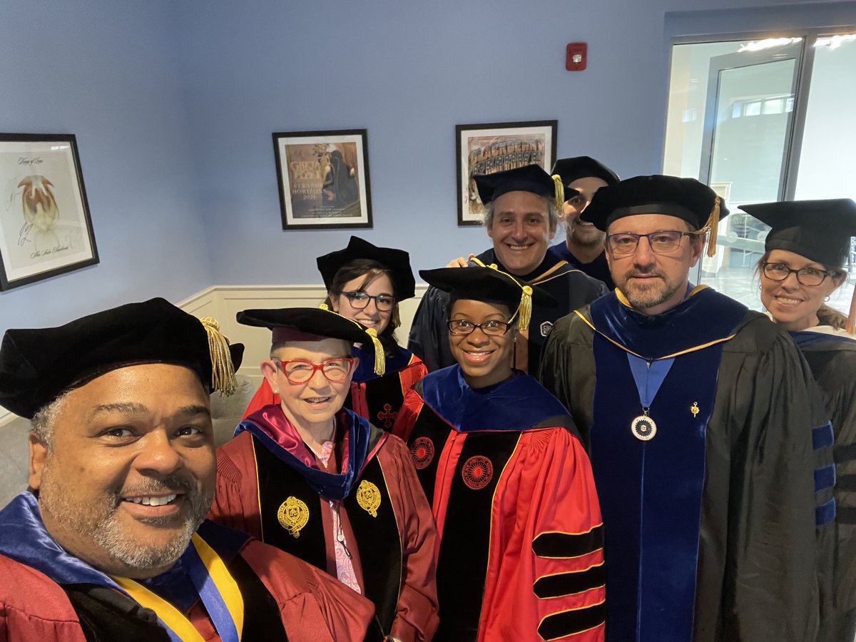 Dr. Lorenzo M. Boyd tweet media