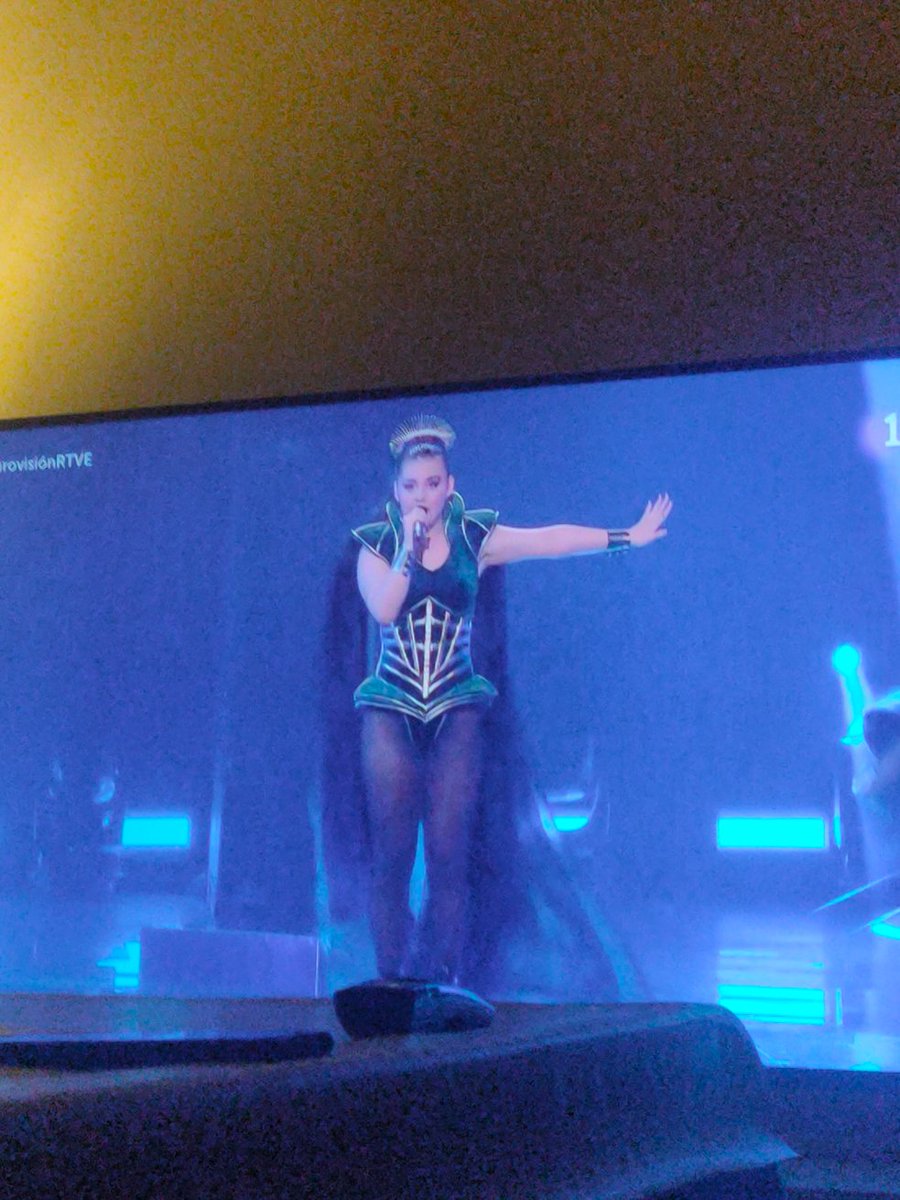 Zaisey's tweet photo. Una variante de #Loki  en #Eurovision https://t.co/gO9jJe6Fgv