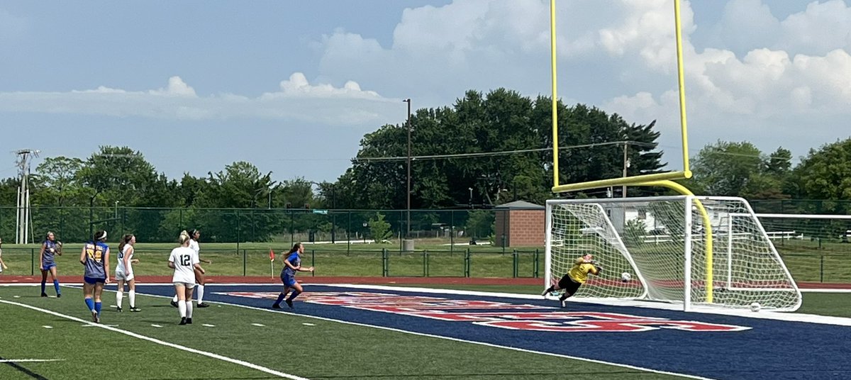 hfavis42's tweet photo. FHH ⚽️scored BIG at districts today against FZN! Final score: 3-0 #unmatcHed @FHVikings @fhgirls_soccer https://t.co/oUA6BZ5bWP