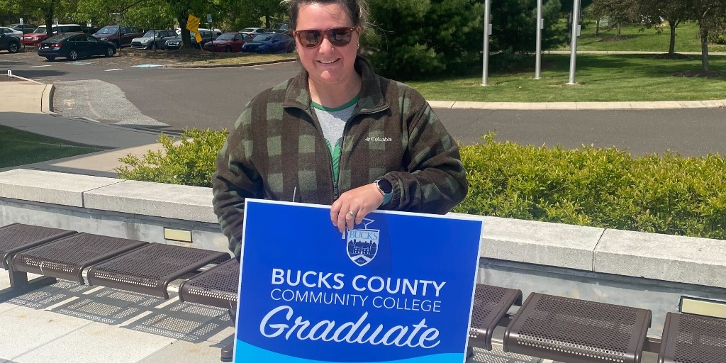 Bucks_edu's tweet photo. A few more pics from our Grad Fairs this week because we are so proud of our 2023 graduates + can't wait to celebrate them next Thursday! 🎓🎉
#BucksCCC #BucksCounty #CommunityCollege #BucksCountyPA #CommunityColleges #BucksCCCGrad #ClassOf2023 #CollegeDegree https://t.co/gDszeGRMLC