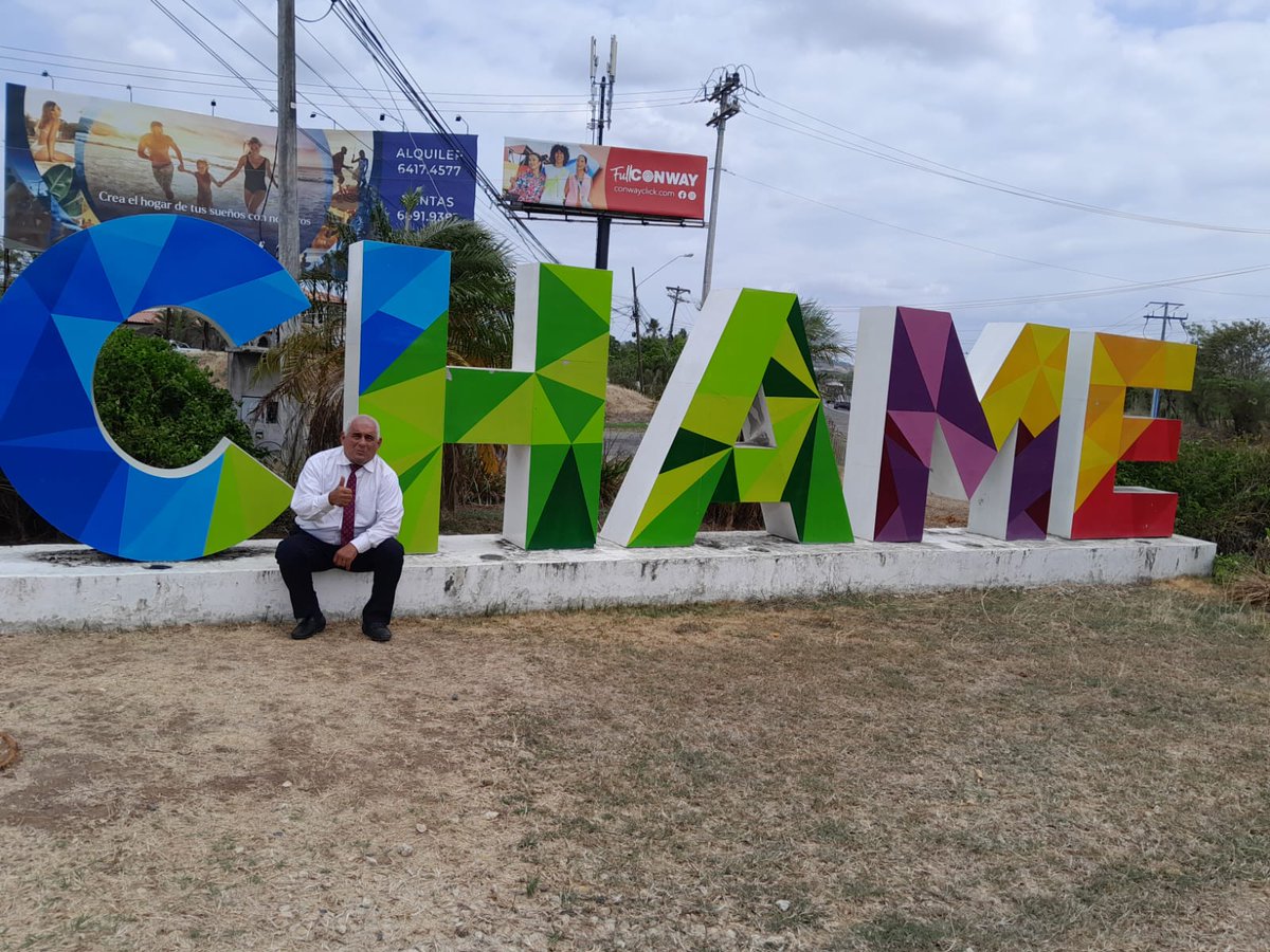 Saludos a Todos los Que sigo en Twitter..
( ESTOY APRENDIENDO CON USTEDES)