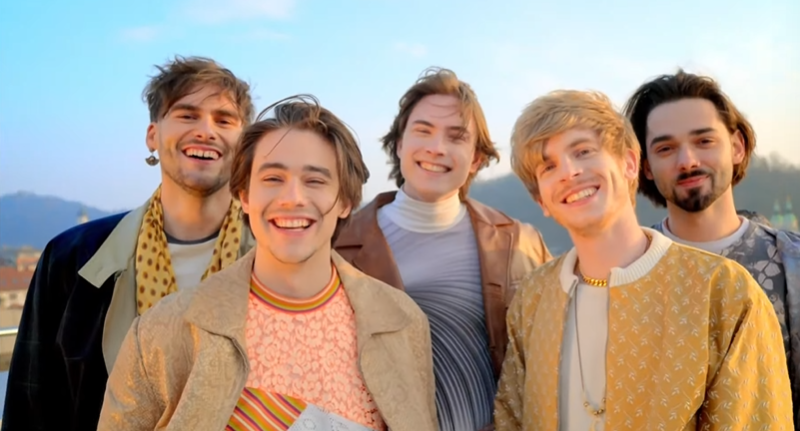 ashley 🌿🇸🇮 joker out (@temporalheat) on Twitter photo 