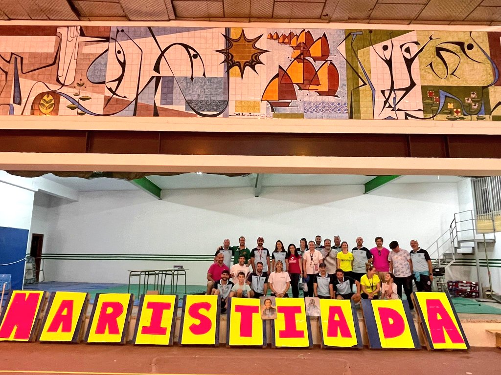 MaristasMedit's tweet photo. Magnífico día de #Maristiada 2️⃣0️⃣2️⃣3️⃣. Una jornada para recordar en la que todas y todos ganamos. Gracias #Maristas cc @MaristasJaen @MaristasCt
#SomosEducación 📚
#SomosFamilia 🤲
#SomosRed 🌐 https://t.co/dl3F3za8lV