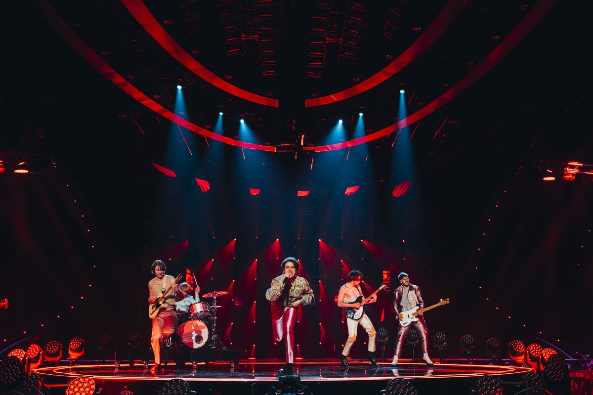 RadioTime tweet media