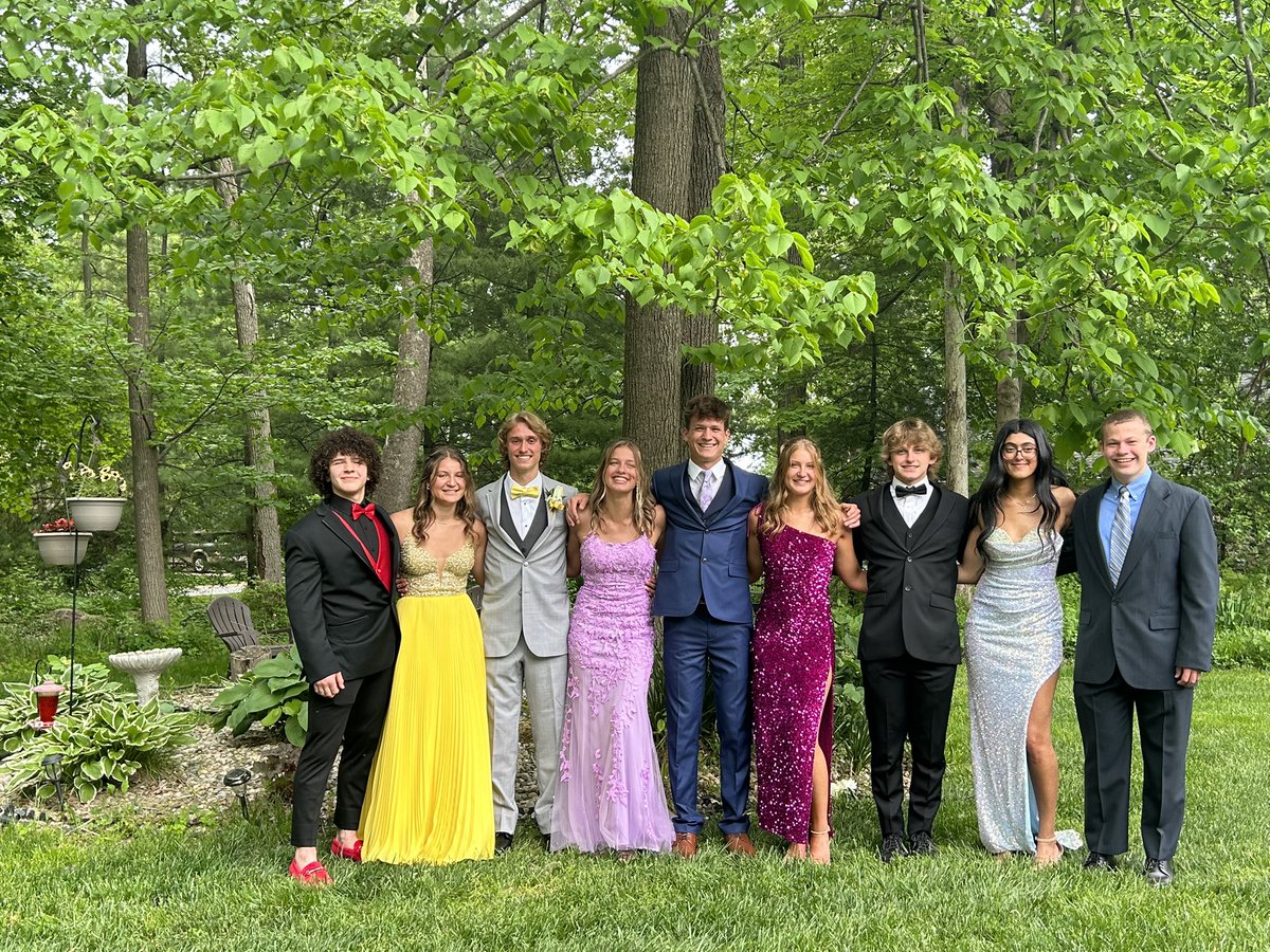 whitelandsports's tweet photo. Have a blast at prom tonight, Warriors…be safe, make good decisions! https://t.co/XLCuS3wr02