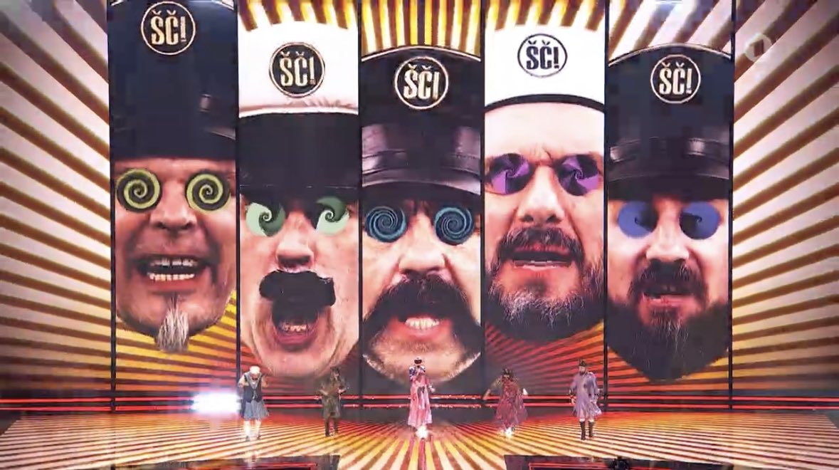 "Ich war Samstagabend feiern und was hast du so gemacht?"

Mein Samstagabend:

#Eurovision #ESC2023