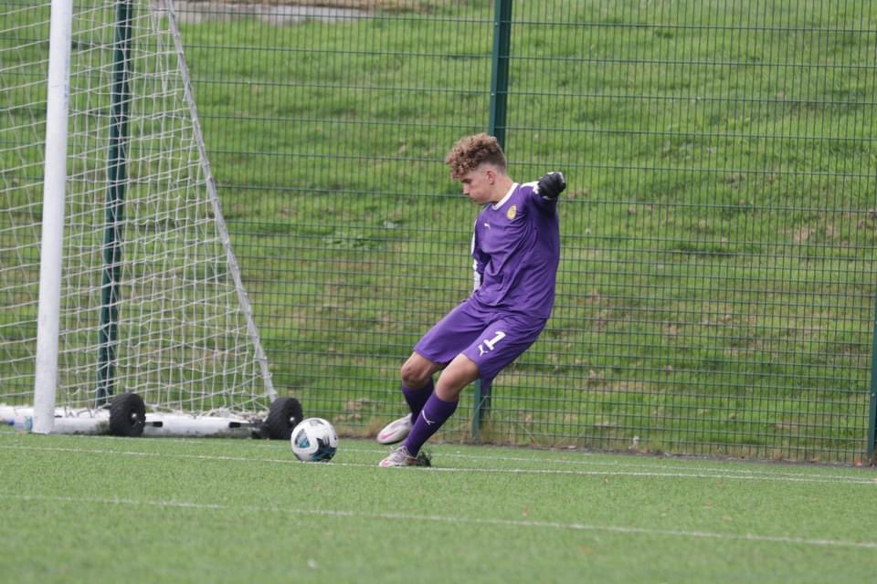 primatt1_'s tweet photo. And that’s my season completed. If someone would’ve told me the things that I’ve accomplished and experienced this season I would have laughed in their face. I want to thank @SaltleySFC and @obayedhussain for trusting me this season, and being Instrumental in my development (1/2) https://t.co/jqhe2F02U5