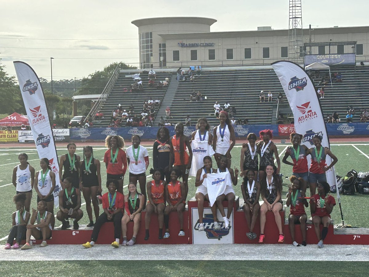 Coach Kelly tweet media