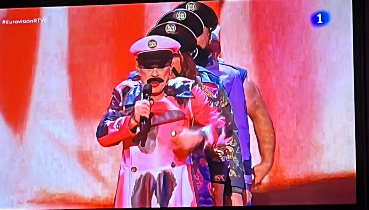 nataMIRitis's tweet photo. Este porro no sube 
2 minutos después: 
#EUROVISION https://t.co/1Jxw2PGUM9