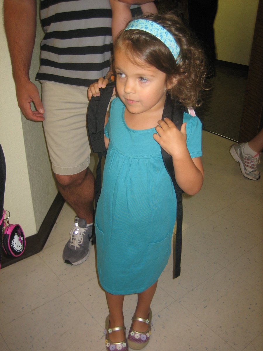 jacktherisner's tweet image. Taking my girls to class...first day of Pre-K. 

Taking my girls to class...last day of Senior Year. 

Couldn't be prouder of who they've become.