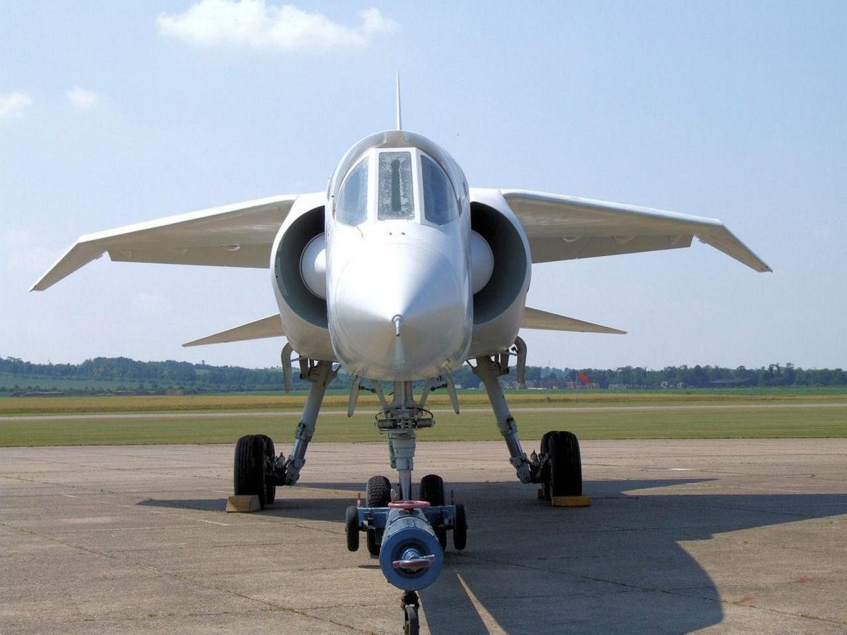 USAS_WW1's tweet photo. #SaturdayDay #SaturdayVibes #Quizzes #Trivia #AvGeeks - Though trending, it's neither an Mi-8 nor Su-34. What kind of WWI, WWII, Cold War plane, drone, helicopter is this? Thank you @NickCraddy for the suggestion!!! https://t.co/3TqxPxbMFe