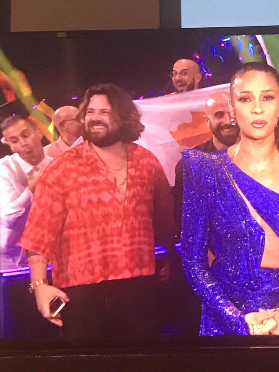 ViktorAlsos's tweet photo. I knew @LiquidHbox was good at getting in front of the camera, but at eurovision????? https://t.co/hjGaeyh8iL