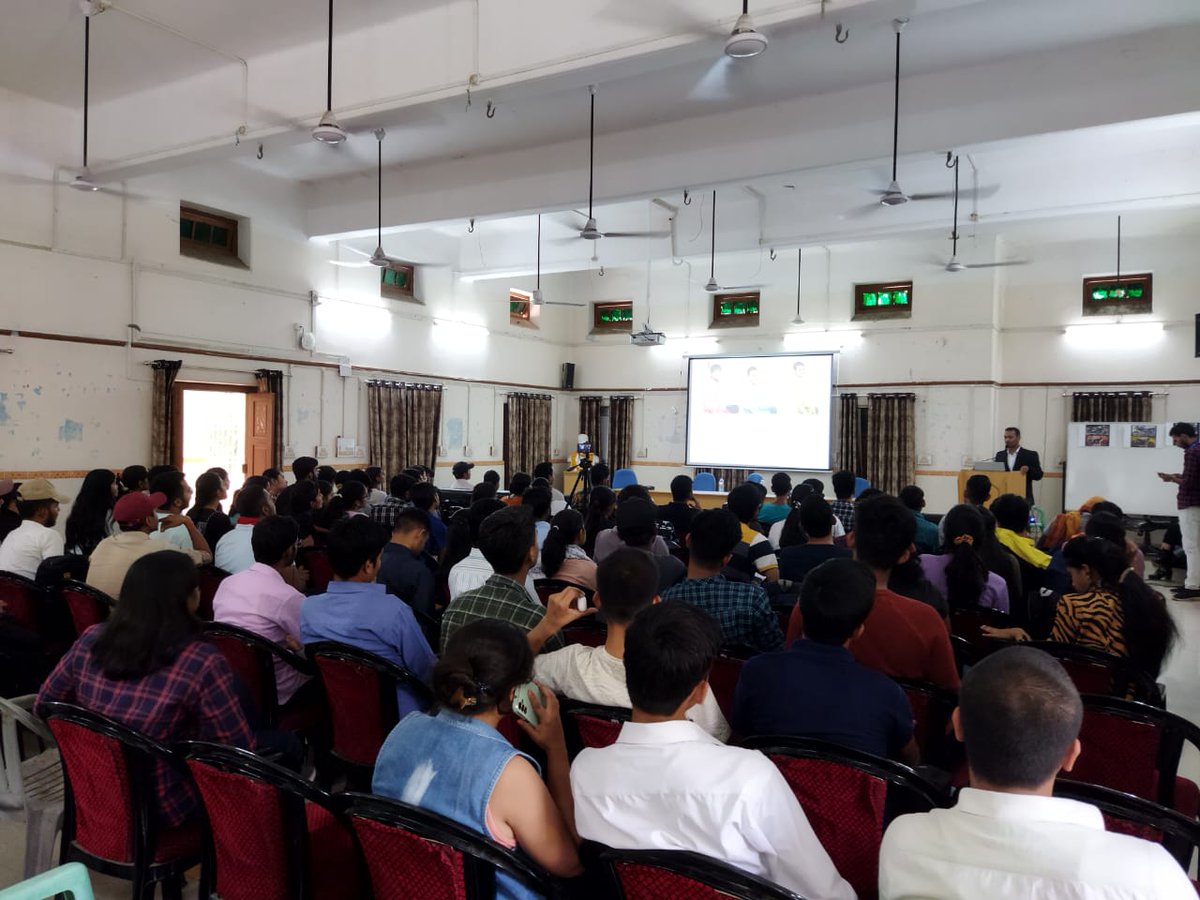 BHU_Connect's tweet photo. Successfully Conducted a 2 Days Workshop on "Financial Education and Share Market" https://t.co/Qm4uGQrCTG