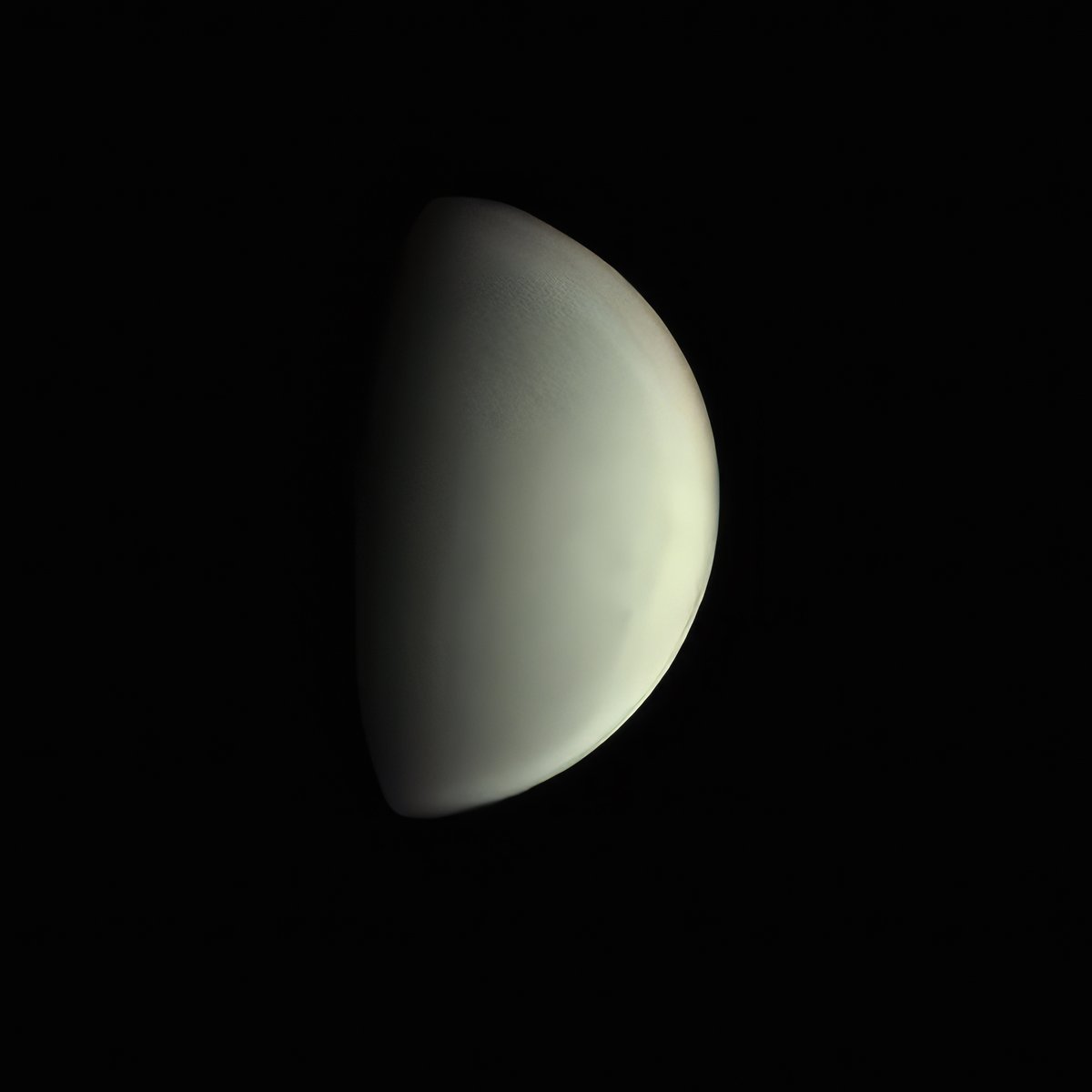 Roger Hyman (@hyman_roger) on Twitter photo First light of Venus with the Skywatcher 180 Maksutov. Native F15 using an ZWO ASI462. It was looking lovely in the eyepiece. Like looking at a faraway Moon without any craters or seas. <a href="/MoonHourSocial/">#MoonHour™️Social</a> #venus #Astrophotography First light of Venus with the Skywatcher 180 Maksutov. Native F15 using an ZWO ASI462. It was looking lovely in the eyepiece. Like looking at a faraway Moon without any craters or seas. <a href="/MoonHourSocial/">#MoonHour™️Social</a> #venus #Astrophotography