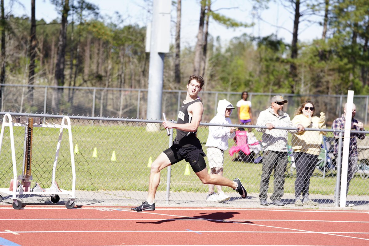 Henry Green tweet media