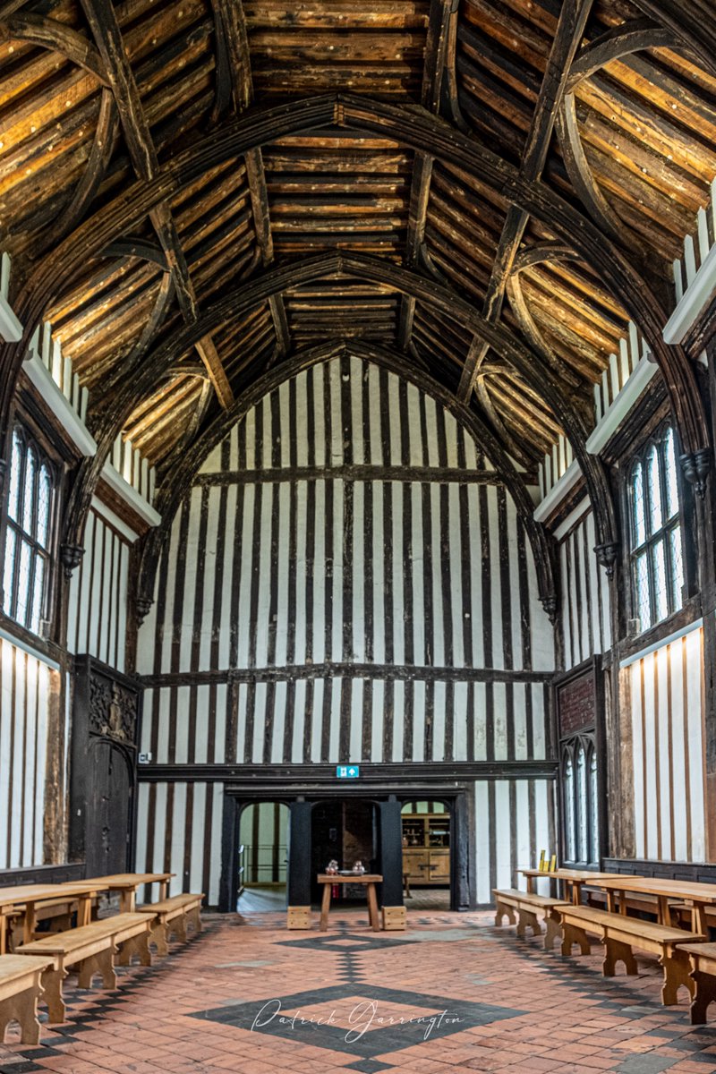 JPG_1969's tweet photo. Gainsborough Old Hall, Lincolnshire. The great hall. And, it is actually very great. #medieval #mansion #richardthethird https://t.co/8fPyG626KI