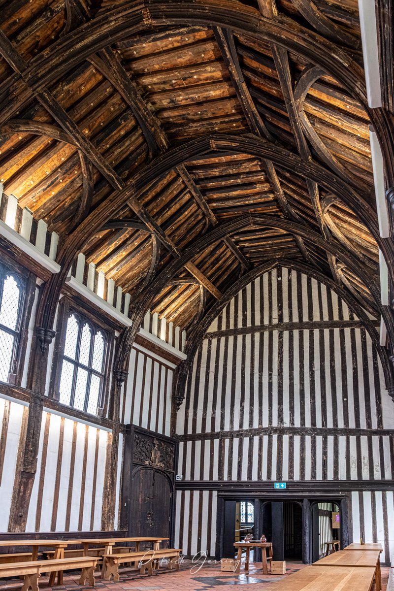 JPG_1969's tweet photo. Gainsborough Old Hall, Lincolnshire. The great hall. And, it is actually very great. #medieval #mansion #richardthethird https://t.co/8fPyG626KI