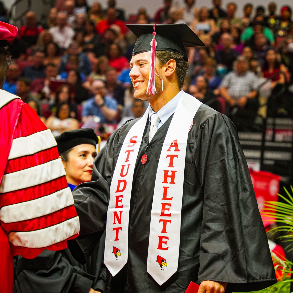 RedbirdBaseball's tweet photo. Graduation 🎓☺️ https://t.co/lOqYBySTub