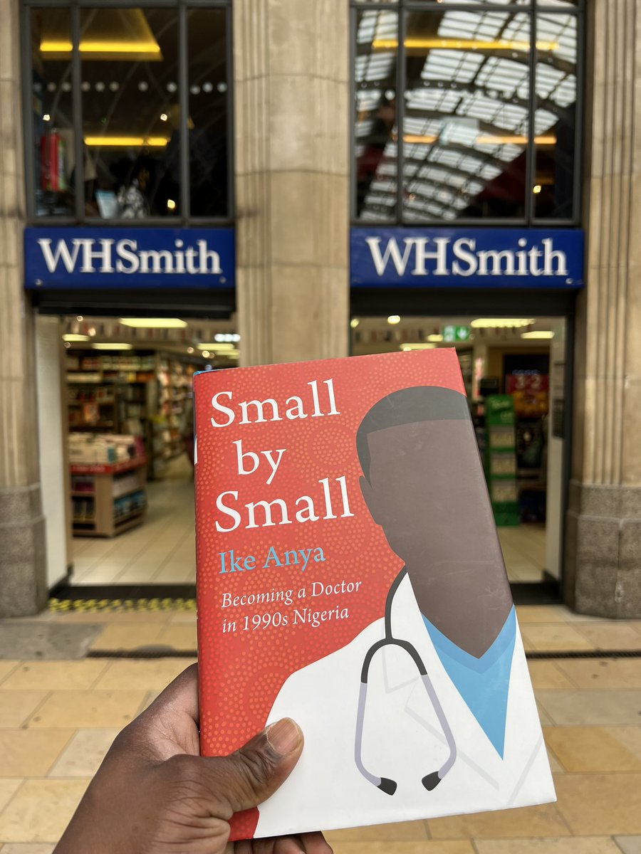 Outside @WHSmith at #LondonPaddington #smallbysmall #smallbysmallontour