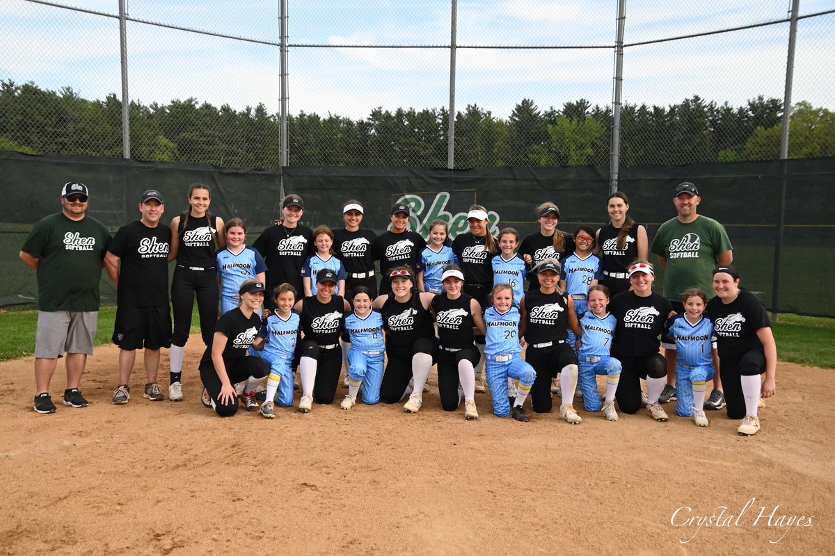 SHENSOFTBALL's tweet photo. Had some visitors at yesterday's practice from the 9U Halfmoon Dynamite. Great opportunity for our team to be in a Leadership role for the younger players and they were a pleasure to work with! @ShenAthletics https://t.co/hyUJ3Tsgmc