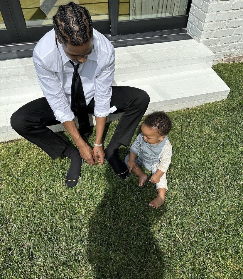 vantefenty's tweet photo. Rihanna’s belly 🥹 https://t.co/XBmxflk8P0