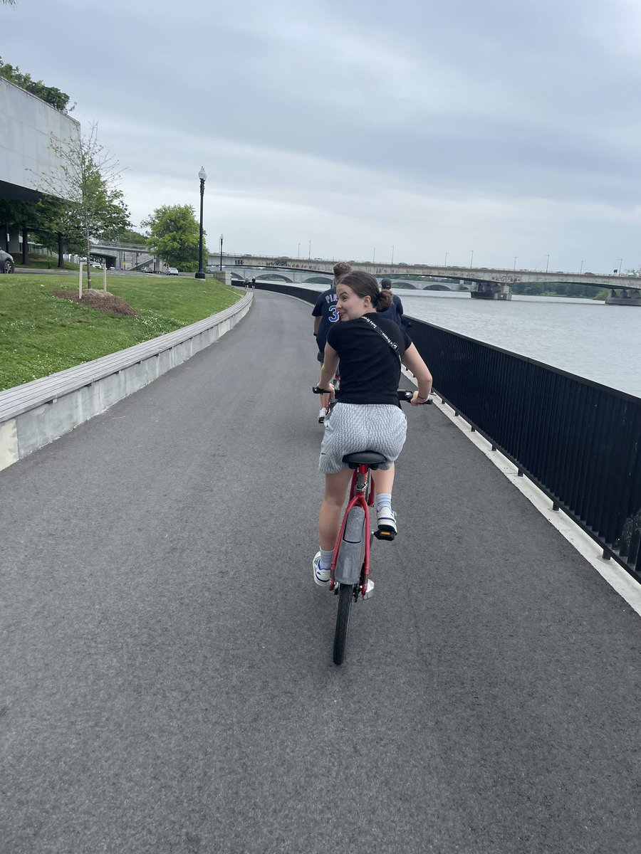 reido (@reidemandweep) on Twitter photo 