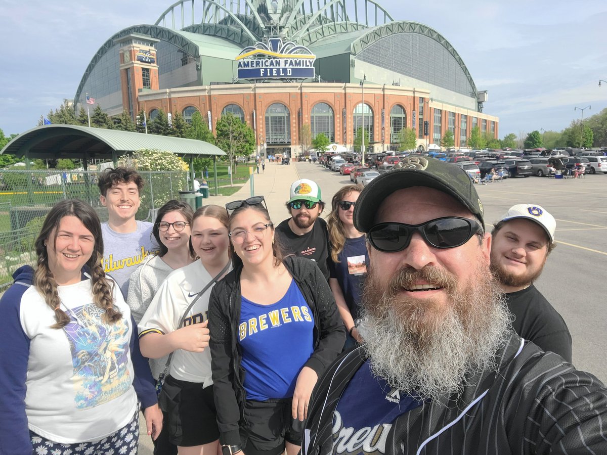 techsterx's tweet photo. #ThisIsMyCrew https://t.co/RBUk7uEIyb