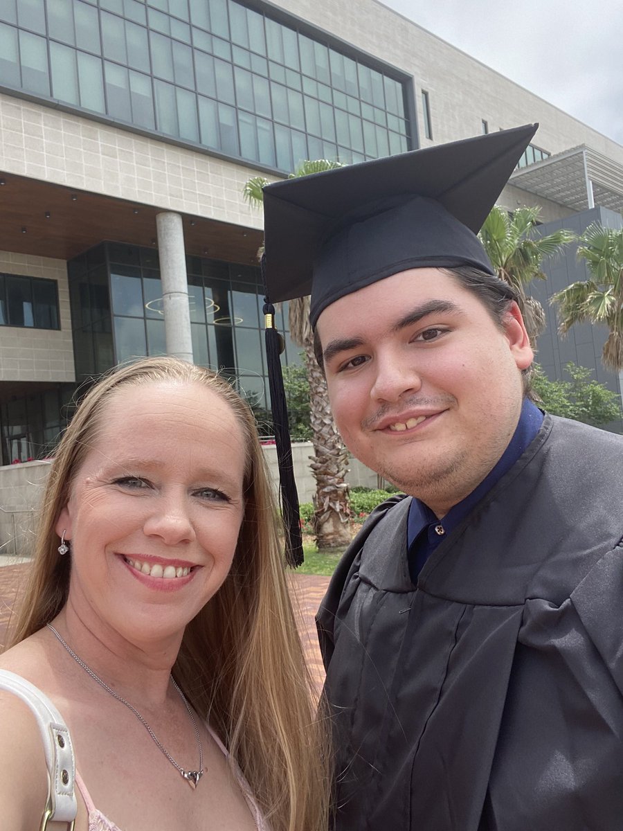 Peanut25's tweet photo. Words can not express how proud I am .Austin graduated from Texas A&amp;M Galveston with a Double Major in Marine Biology and Fisheries! I’m so excited to see what this next chapter holds for him ❤️ https://t.co/M4gaglYUZz