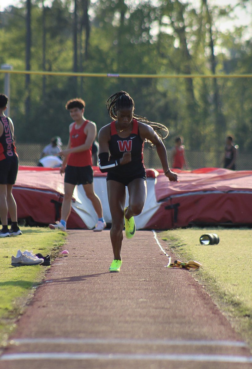 Ticora Gaskin ❦ tweet media