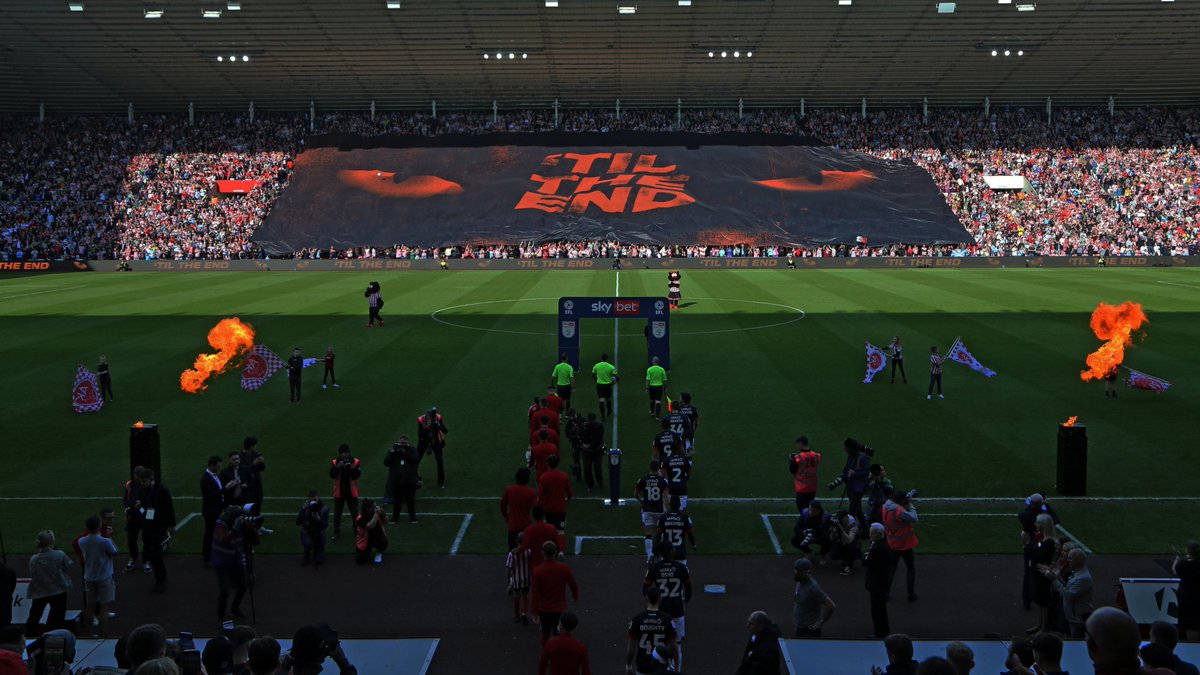 SunderlandAFC's tweet photo. #TilTheEnd 🔥 https://t.co/JaGr3waRZB
