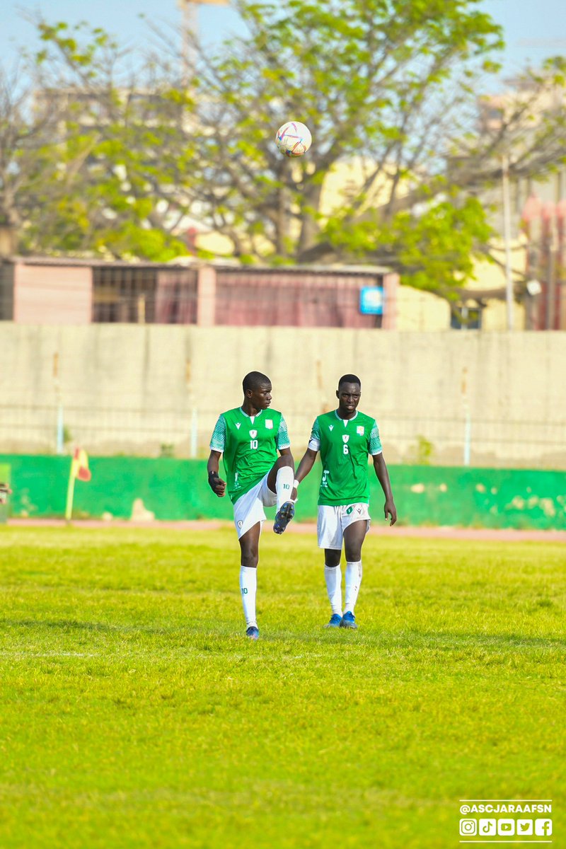 _khalilus's tweet photo. Pape Mboup &amp; Ouzin 
@ASCJaraafSn 💚🤍❤️
21ieme journée de @LSFP_sn 
📸 @KhalilusPhotos https://t.co/g2bhfeVq3B