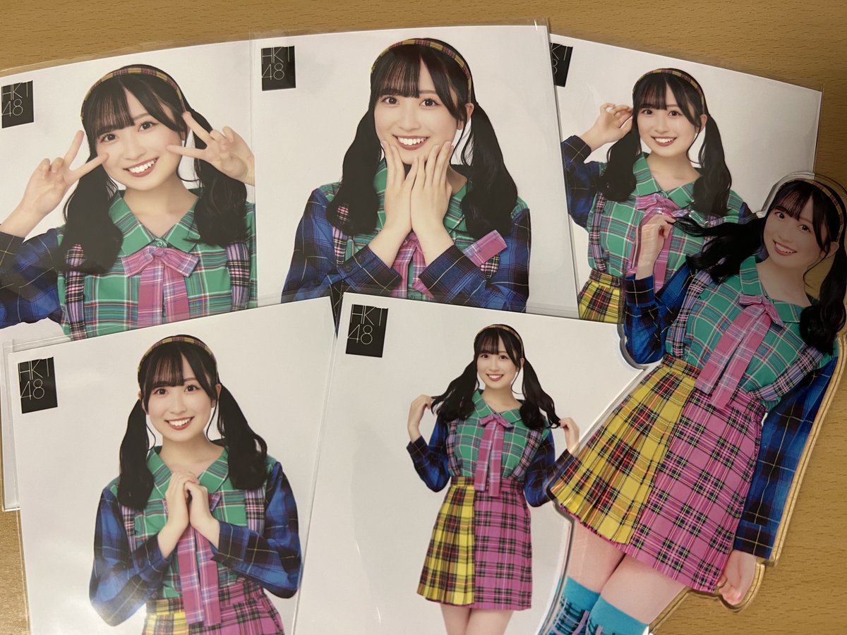 myidealrinochan's tweet photo. これがさいごのグッズかあ
卒業おめでとう👧🏻🩷 #achanmemory https://t.co/hv6AQuvzD9