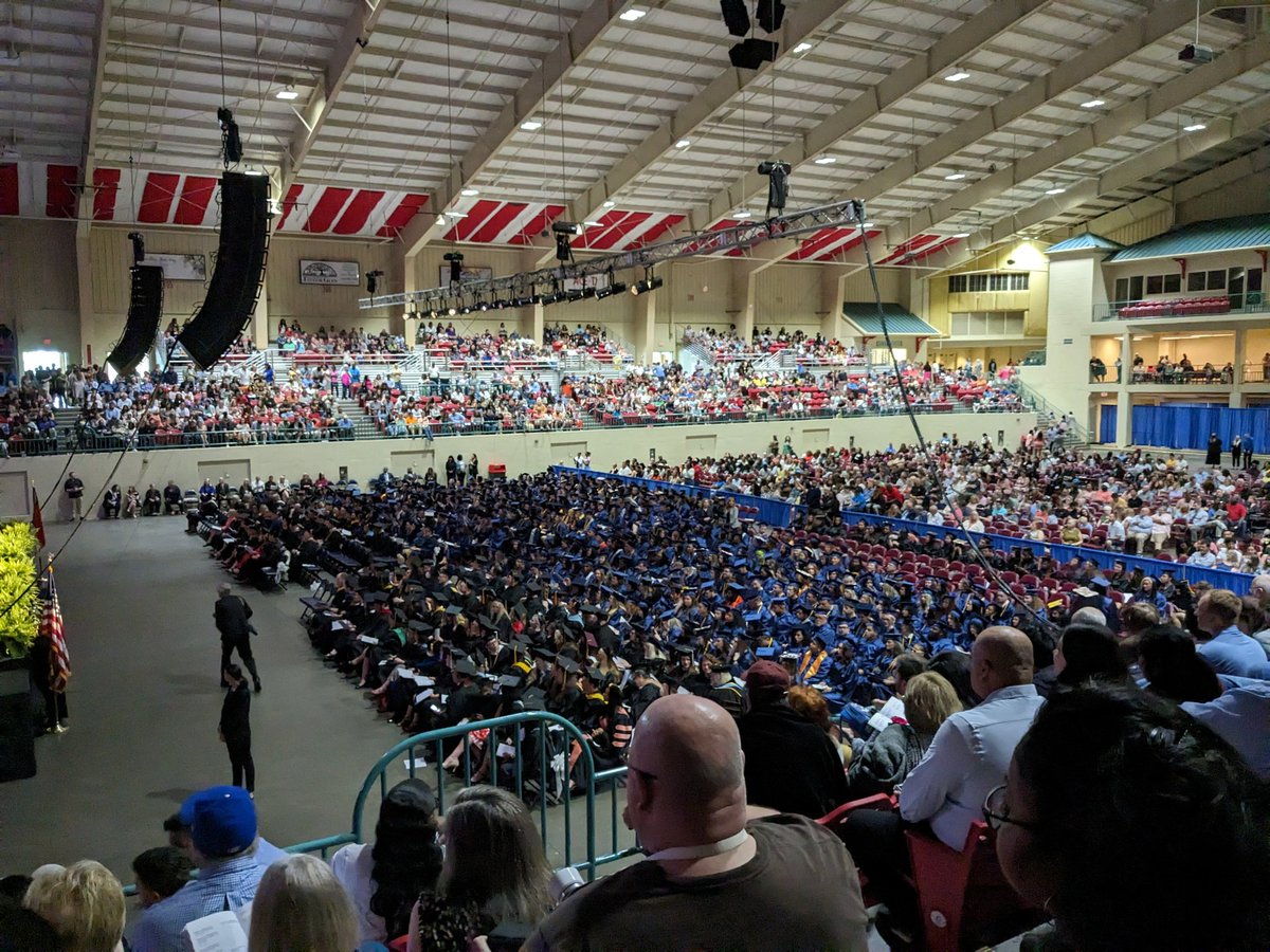 Kelli Antonides tweet media