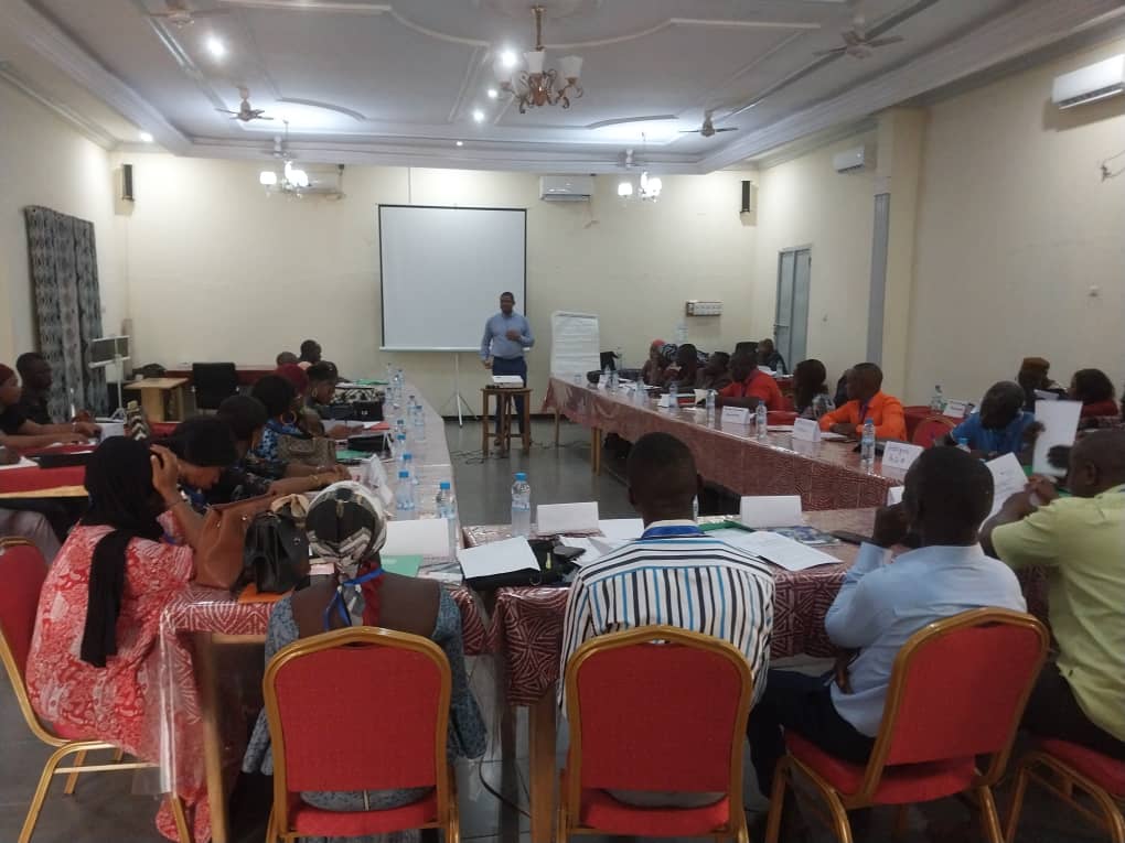 OProfeeg's tweet image. Formation en technique d’Interview des membres enquêteurs de la PROFEEG dans le cadre de la réalisation des activités du programme PSRF en Guinée pour une implémentation de la stratégie Fond d’achat sous l’approche financement basé sur la performance. KFW/CONSEIL SANTE CORCAID
