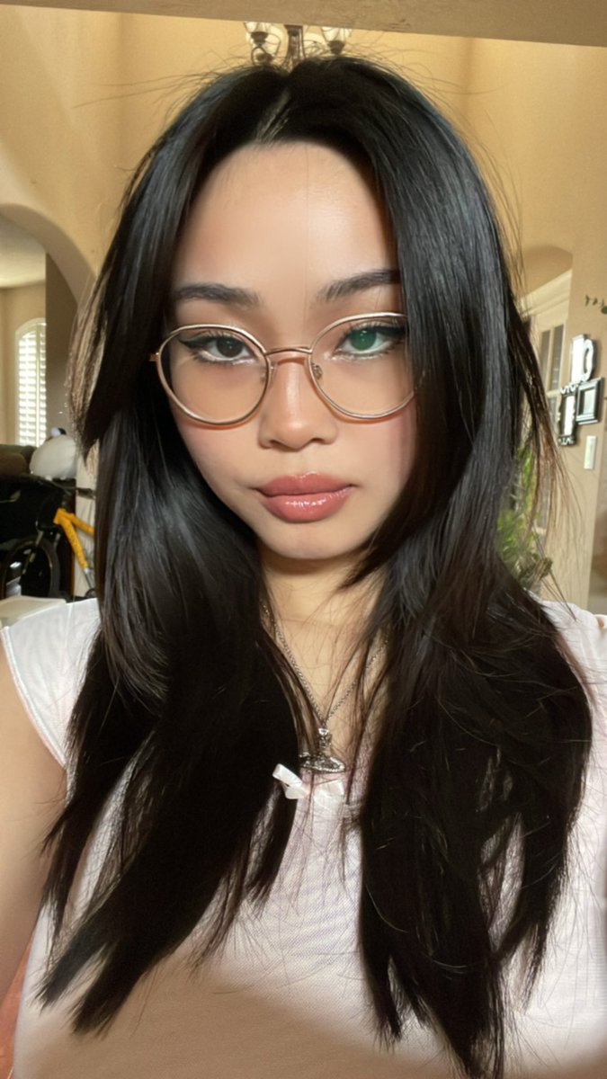 tiffless_'s tweet photo. rawr xd https://t.co/7oO6k148H2