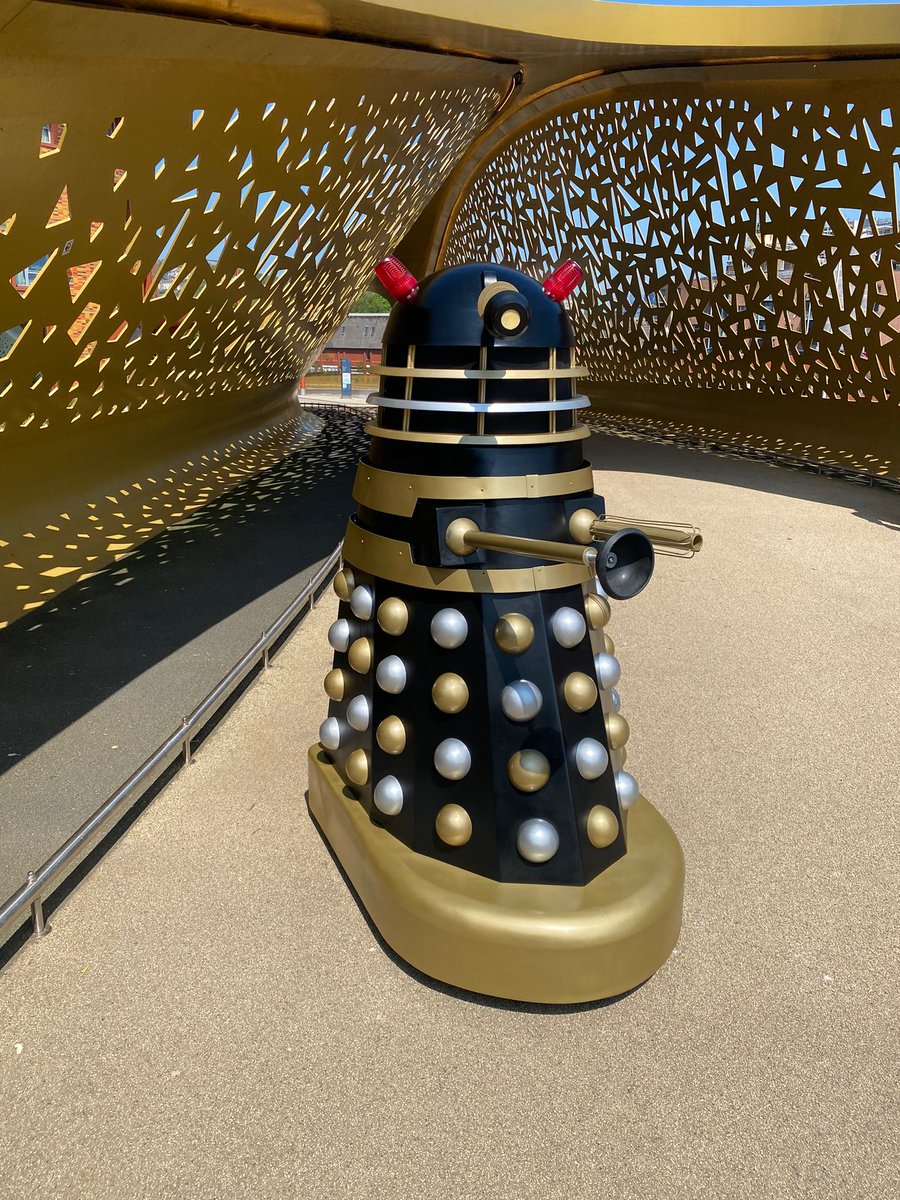 dalekdecimus's tweet photo. This bridge looks like something right out of Skaro.
#dalek #daleks
#dalekdecimus #dalekalan #dalekvictor #roboman055
#sk_props #daleksofwales
#doctorwho #drwho
#scgc #scgc2023 https://t.co/xUzSRvG3CI