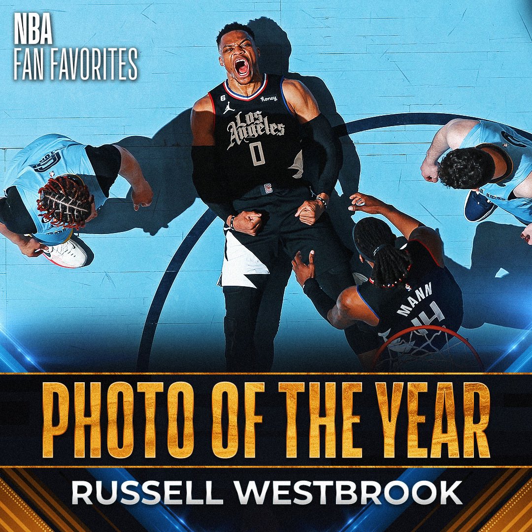 📸 📸📸

Your Photo of the Year is this iconic shot of Russ.

#NBAFanFavorites