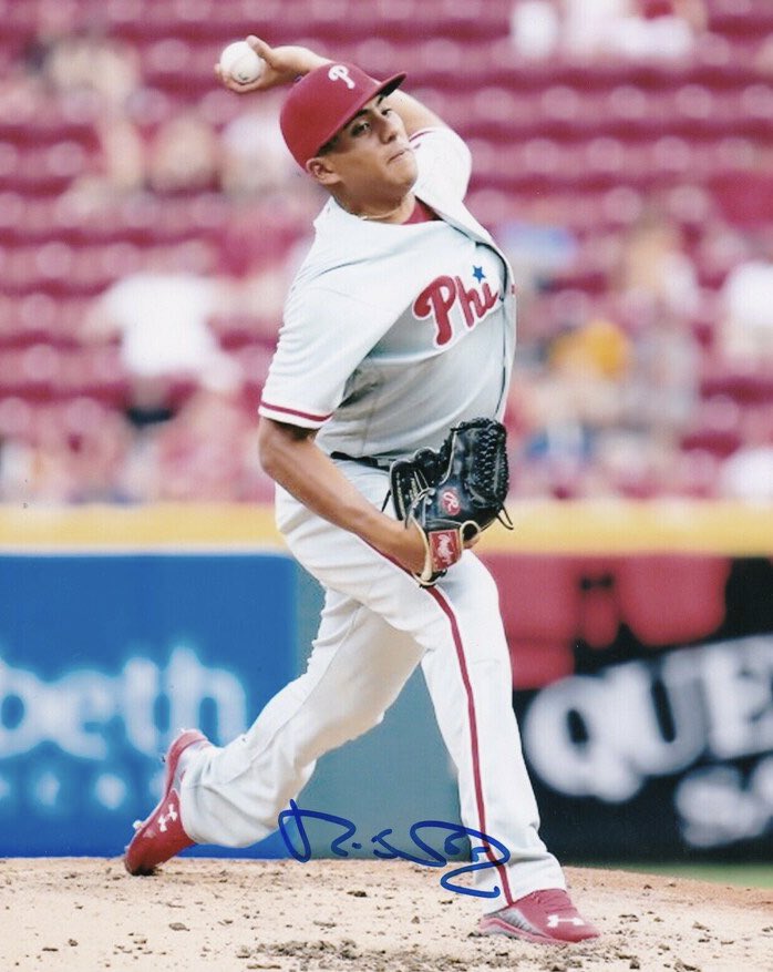 One newsletter subscriber wins this autographed Ranger Suárez 8x10 tomorrow.

To enter:
- RT this tweet
- drop a 👍 in the replies
- see bio to subscribe if you haven’t already; winner announced via email