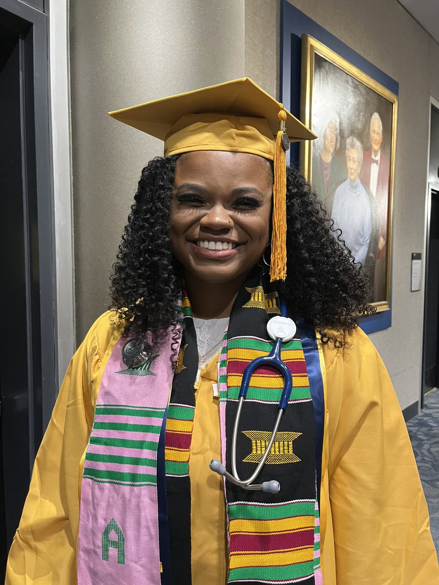 WVUSoN's tweet photo. Congratulations to our senior SON Ambassador, Ateria Walker! 💛💙🎓 #WVUgrad https://t.co/XF5VMSXUI5
