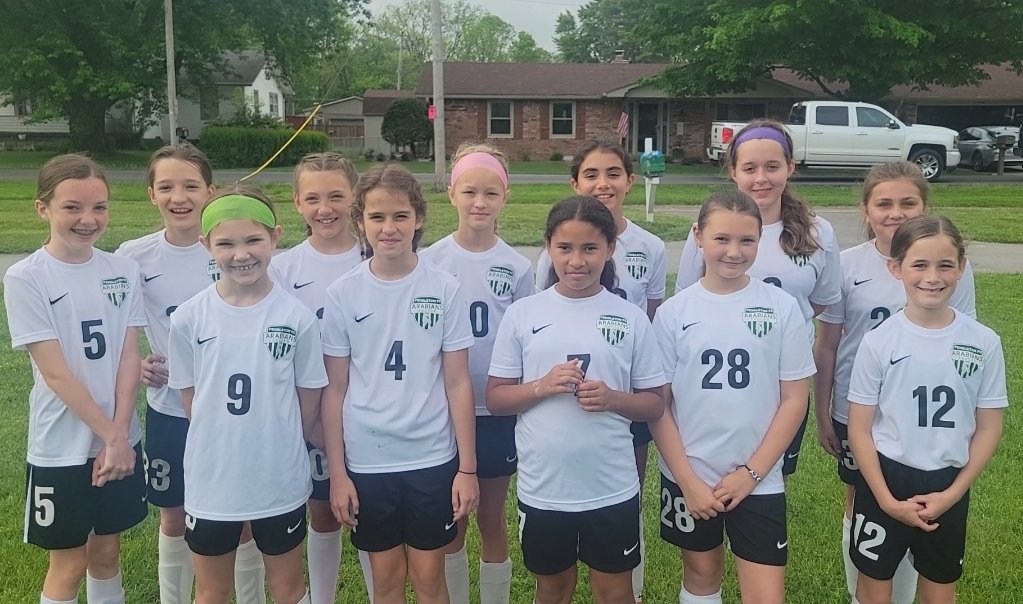 Pendleton_FC's tweet image. Pendleton FC 2012 Girls in action today. #pride #passion #pendletonfc