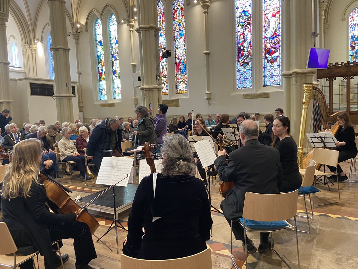 Lovely to see a big and enthusiastic audience filling <a href="/stmarysandover/">St Mary’s Andover</a> this evening! Thank you to our soloists and the Westminster Chamber Orchestra for making it extra special.