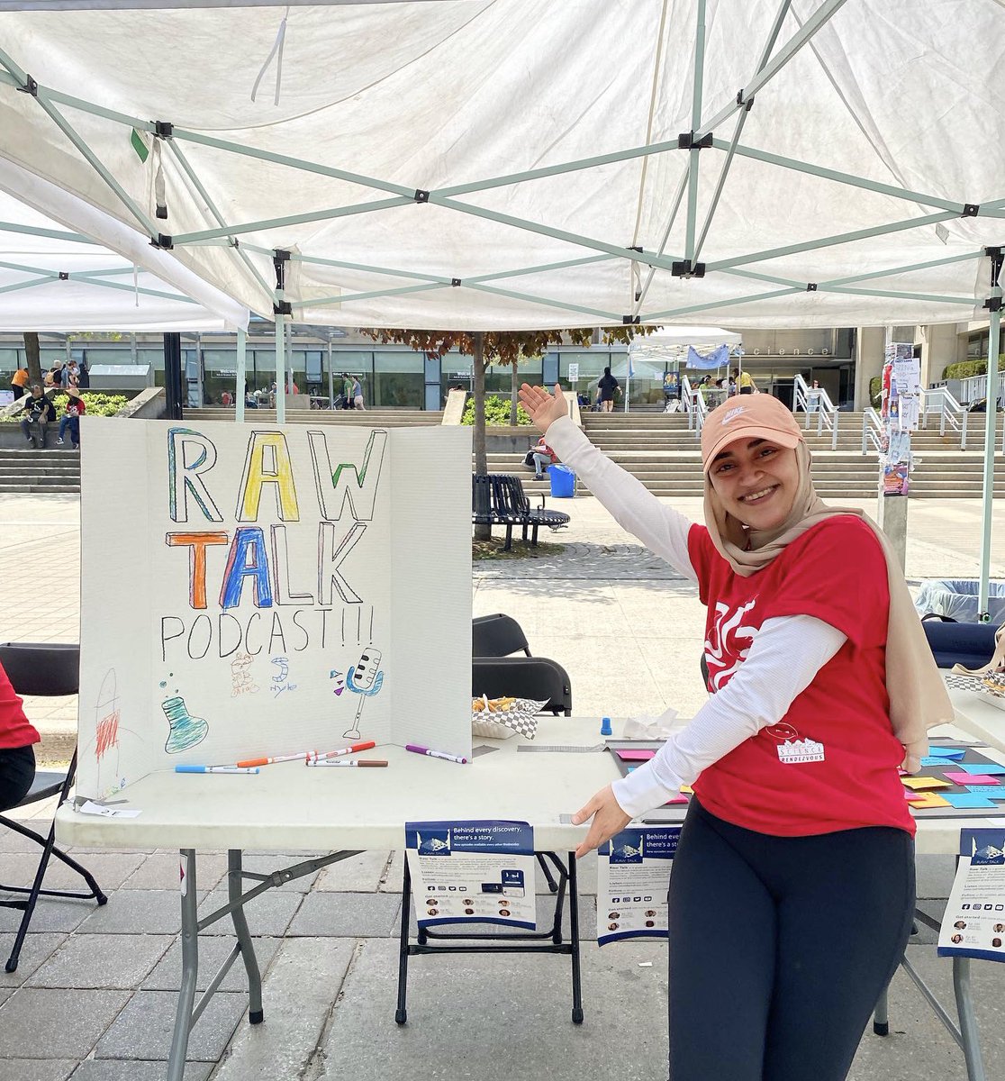 Raw Talk Podcast (@rawtalkpodcast) on Twitter photo The Raw Talk team had a super fun day at <a href="/UofTSR/">SR UofT (St. George)</a> today!!! Thank you to everyone who stopped to chat with us, especially all the budding young #scientists 🧬🥼🧪🔬 The Raw Talk team had a super fun day at <a href="/UofTSR/">SR UofT (St. George)</a> today!!! Thank you to everyone who stopped to chat with us, especially all the budding young #scientists 🧬🥼🧪🔬