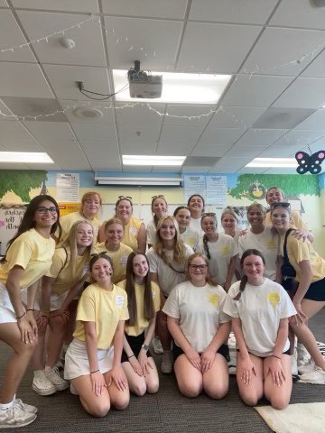 BSHSFACS's tweet photo. BSHS Wildcat preschool hosted their Kickoff to Summer Event. The students planned graduation and field day for over 100 family members in our program🤩  @WildcatsBSHS https://t.co/zhk63f0BEk