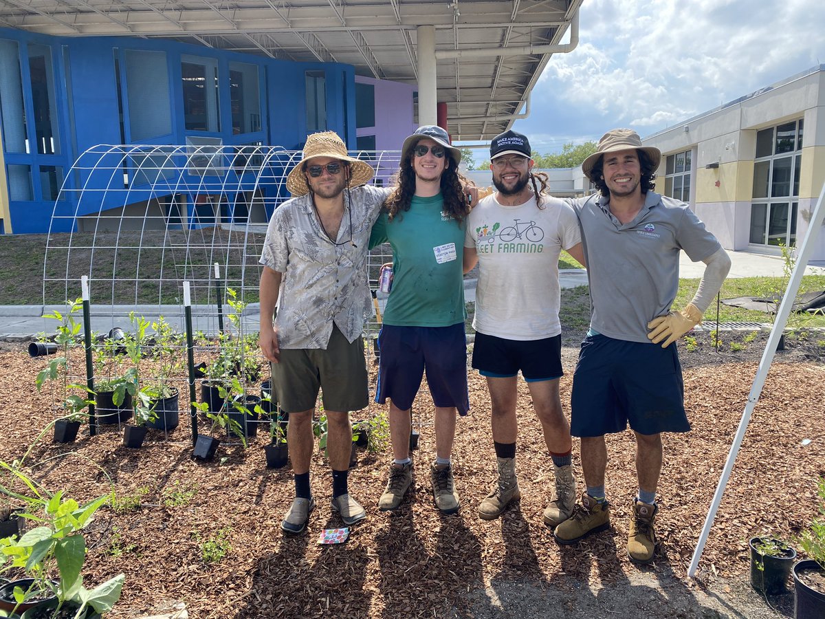 Lake Silver Elementary tweet media